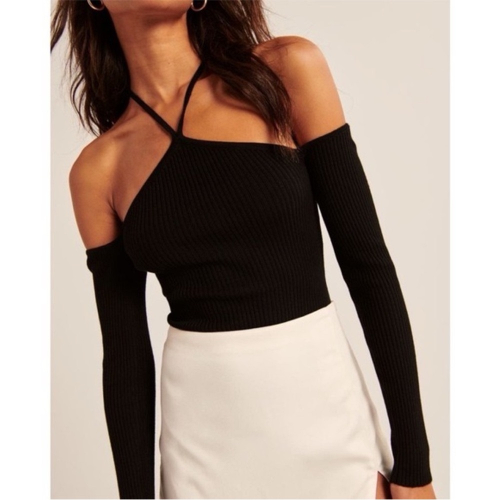 Abercrombie and Fitch Black Strappy Halter Off Shoulder Long Sleeved Bodysuit L